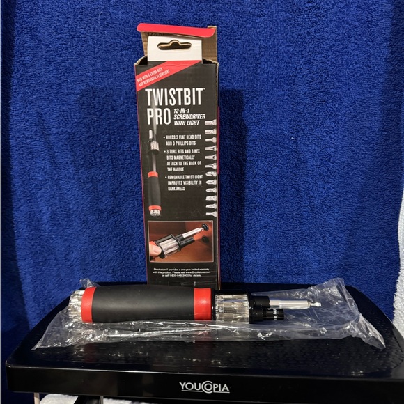 Brookstone Twistbit Pro Screwdriver with Light - Picture 2 of 3